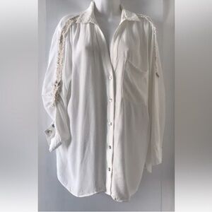X SMALL ZARA White SHIRT WITH CONTRASTING RIBBON Pocket Long Sleeve